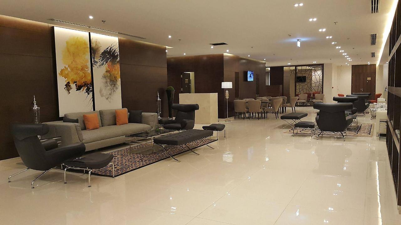 M Hotel Makkah By Millennium Mecca Exterior photo Lobby