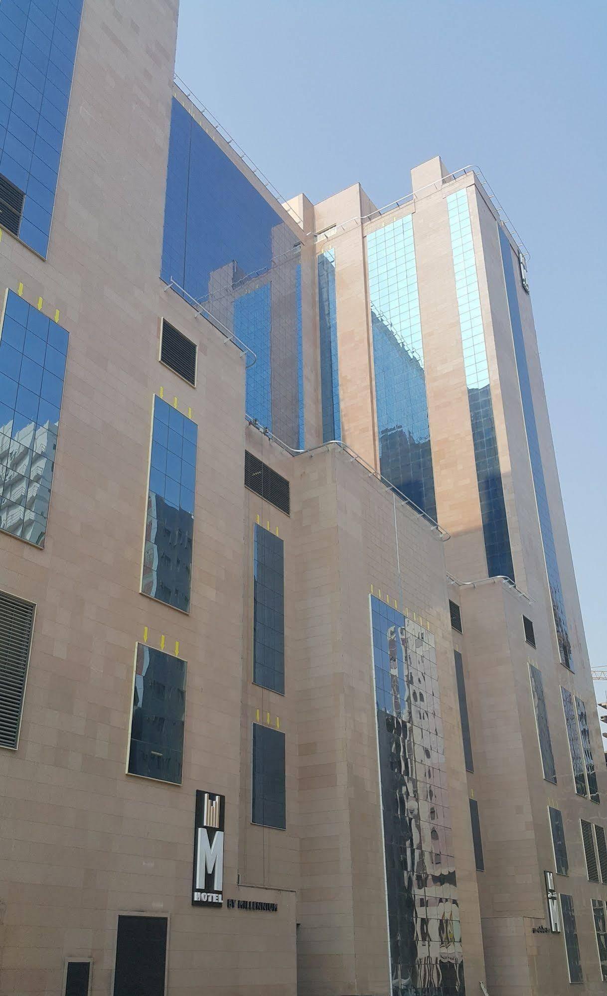 M Hotel Makkah By Millennium Mecca Exterior photo The building in 2010